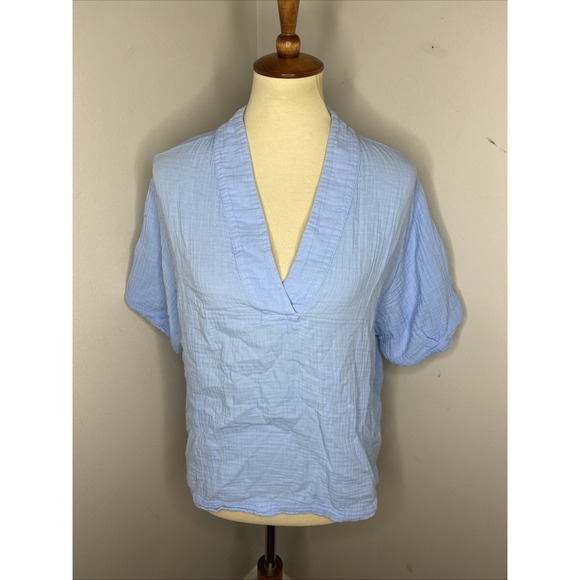 XiRENA Tops - Xirena Short Sleeve Blue Guaze Popover Blouse Small S